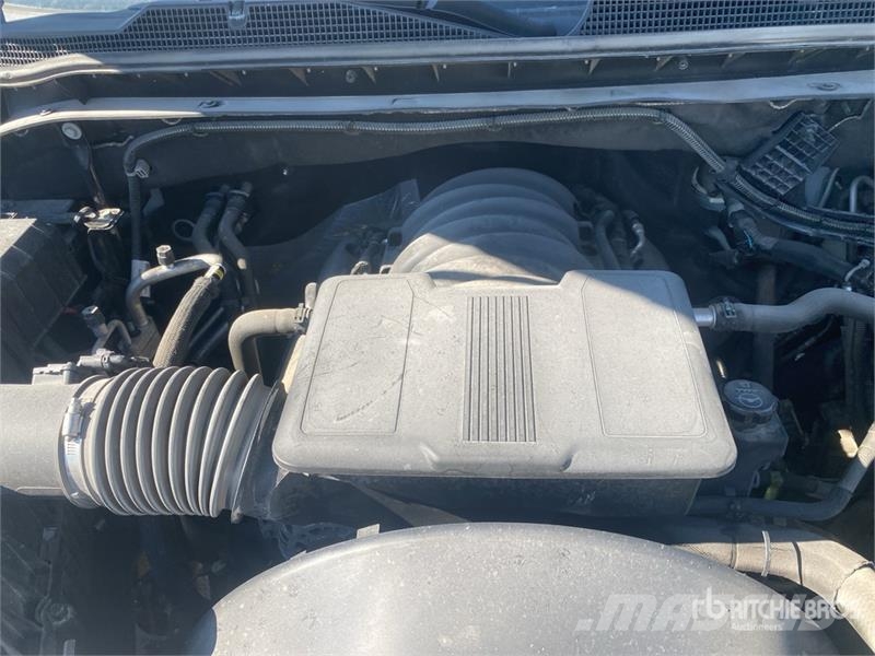 Chevrolet Silverado 2500 HD 4x4 Crew Cab Pickup Ostalo