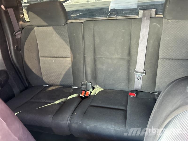 Chevrolet Silverado 2500 HD Z71 4x4 Extended Cab Pickup 기타