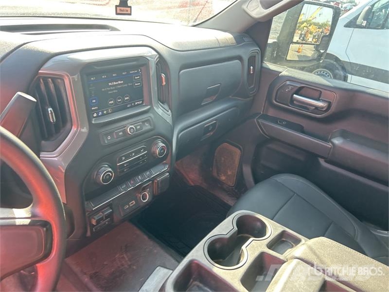 Chevrolet Silverado 2500HD 4x4 Extended Cab Pickup Ostalo