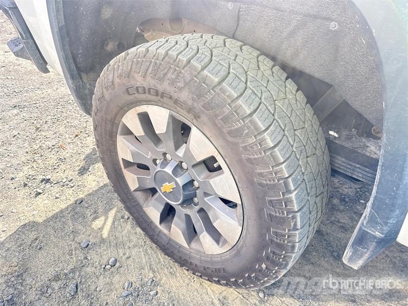 Chevrolet Silverado 2500 HD Custom 4x4 Crew Cab Pickup Citi
