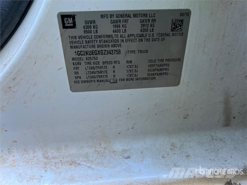Chevrolet Silverado 2500HD 4x4 Crew Cab Pickup 其他