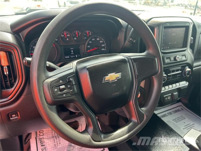 Chevrolet Silverado 2500 HD Z71 4x4 Dual Cab Pickup Övriga bilar