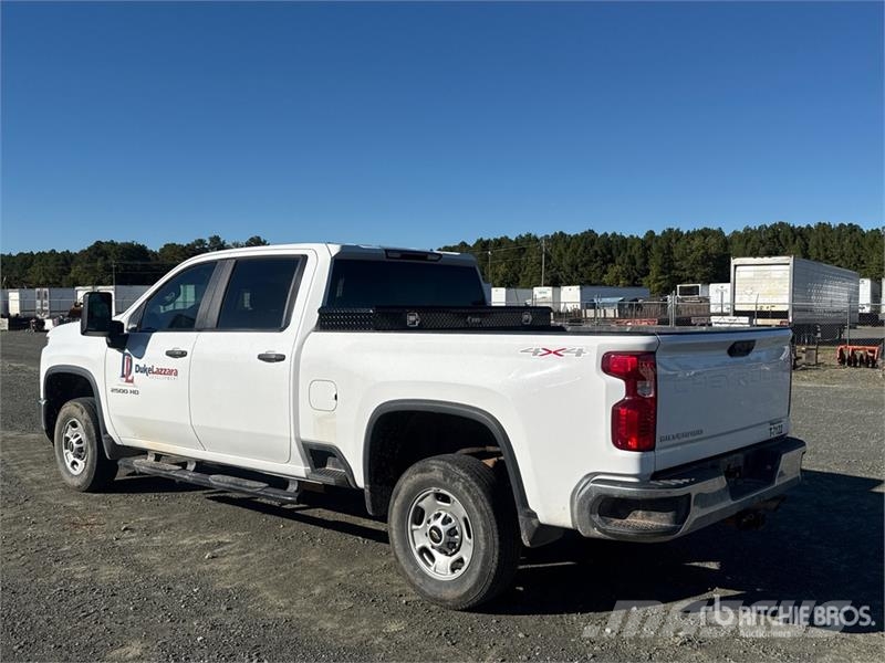 Chevrolet Silverado 2500 HD HD 4x4 Crew Cab Pickup Autre fourgon / utilitaire