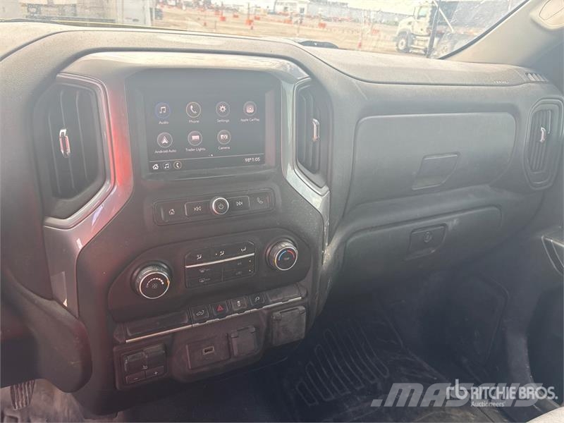 Chevrolet Silverado 2500HD Drugi