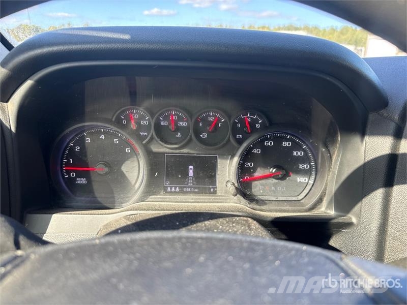 Chevrolet Silverado 2500 HD Custom 4x4 Crew Cab Pickup Citi