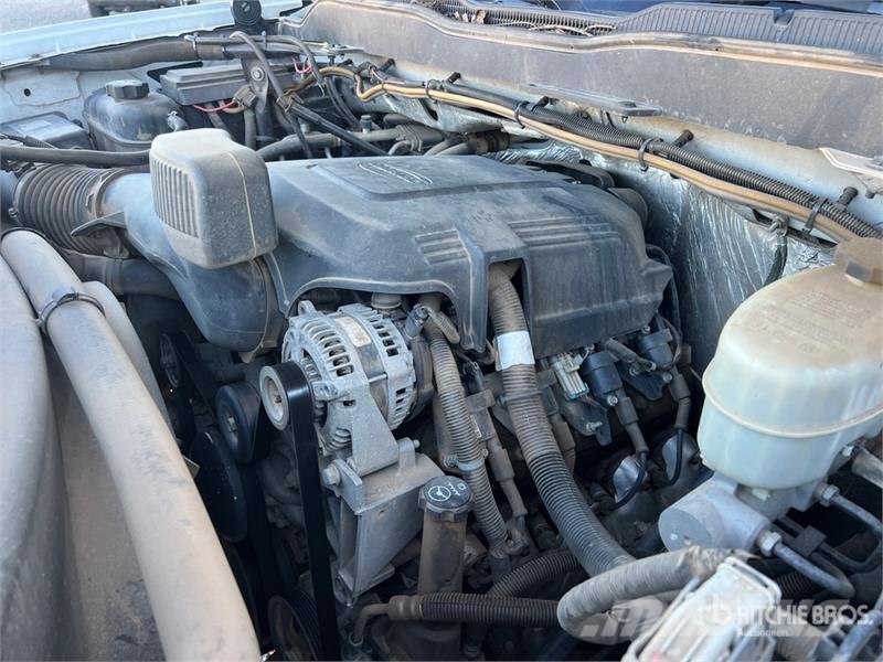 Chevrolet Silverado 2500HD 4x4 Crew Cab Pickup 其他