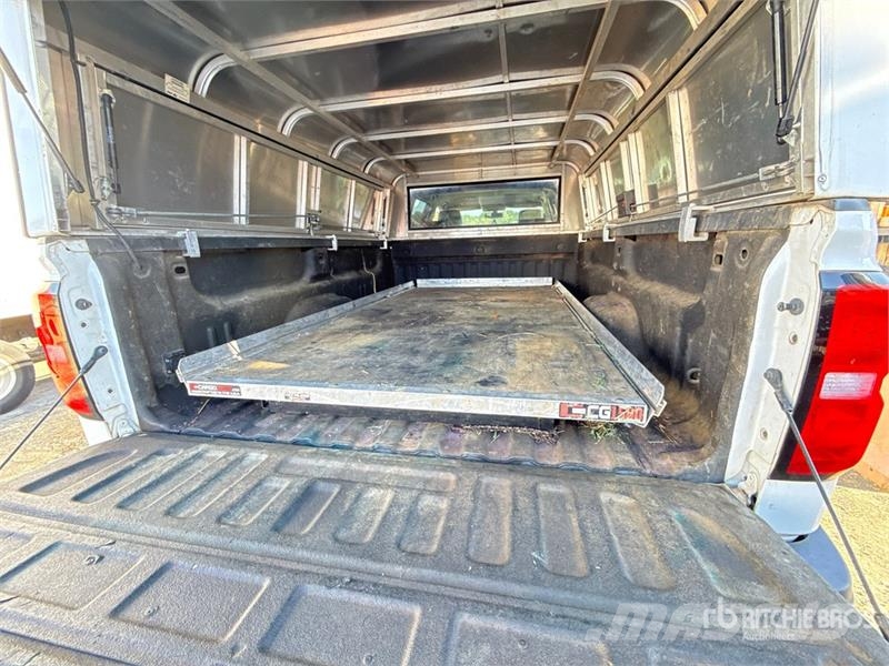 Chevrolet Silverado 2500HD 4x4 Crew Cab Pickup Citi