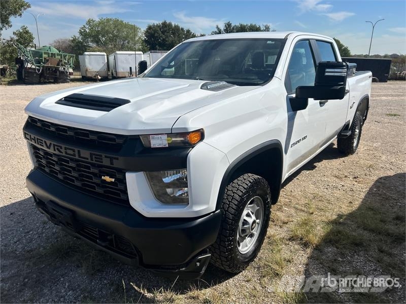 Chevrolet Silverado 2500 HD 4x4 Crew Cab Pickup (Inoperable) Citi