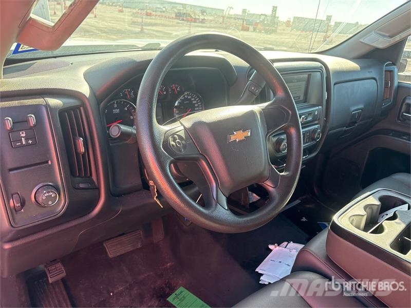 Chevrolet Silverado 2500HD 4x2 Extended Cab Utility Truck Pick up/Platou