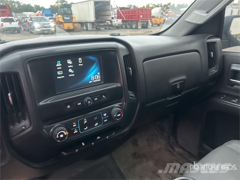 Chevrolet Silverado 2500 Other