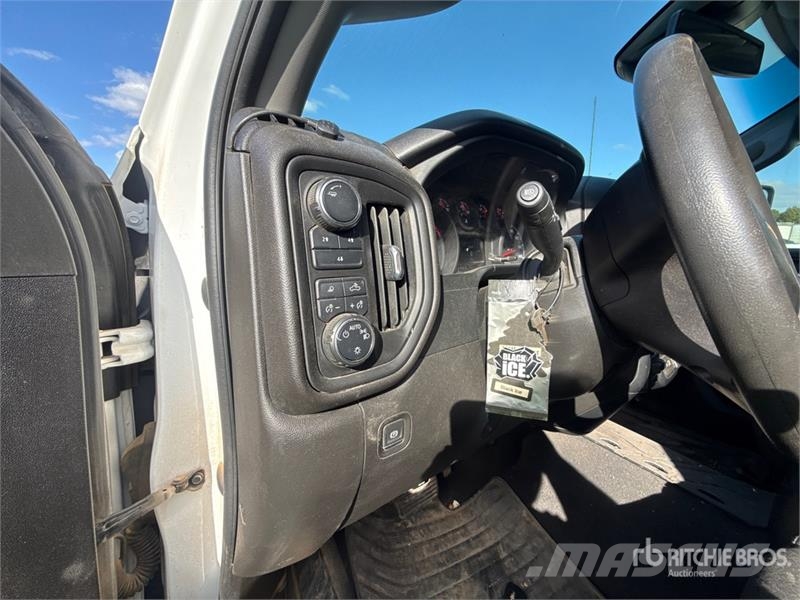 Chevrolet Silverado 2500 HD Custom 4x4 Crew Cab Pickup Citi