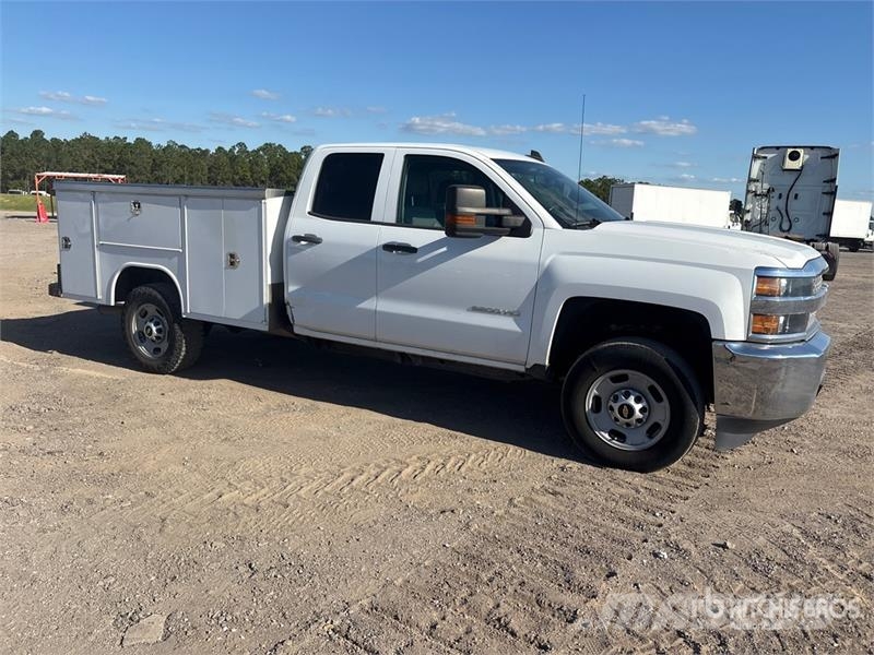 Chevrolet Silverado 2500HD 4x2 Extended Cab Utility Truck Pick up/Platou