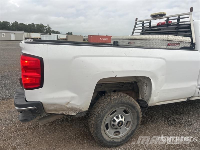 Chevrolet Silverado 2500 Other