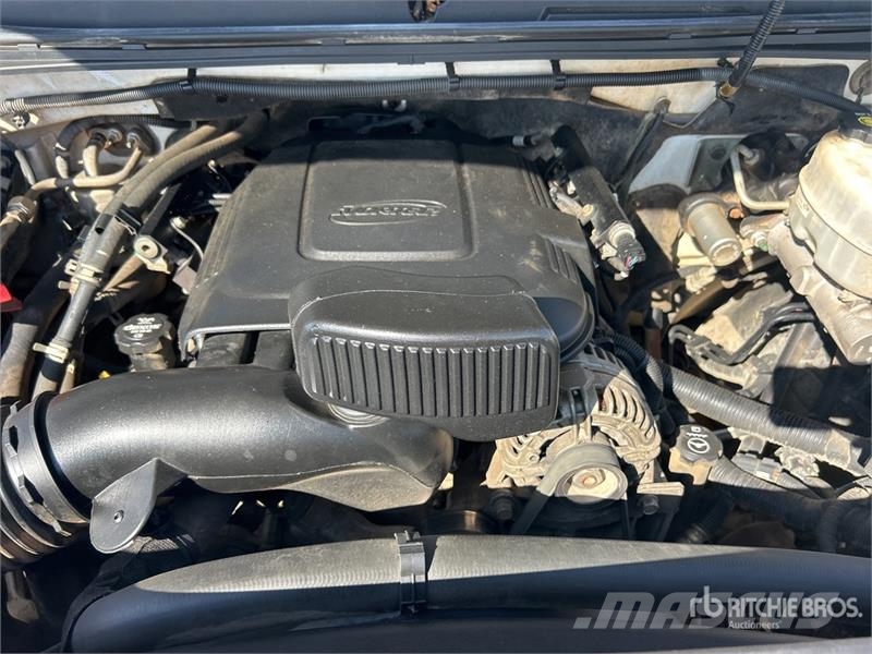 Chevrolet Silverado 2500 HD Z71 4x4 Extended Cab Pickup 기타