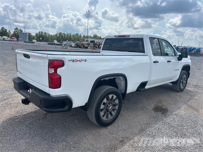 Chevrolet Silverado 2500 HD Z71 4x4 Dual Cab Pickup Övriga bilar