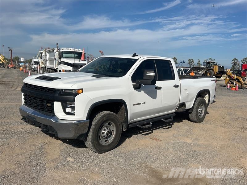 Chevrolet Silverado 2500HD 4x4 Extended Cab Pickup Ostalo