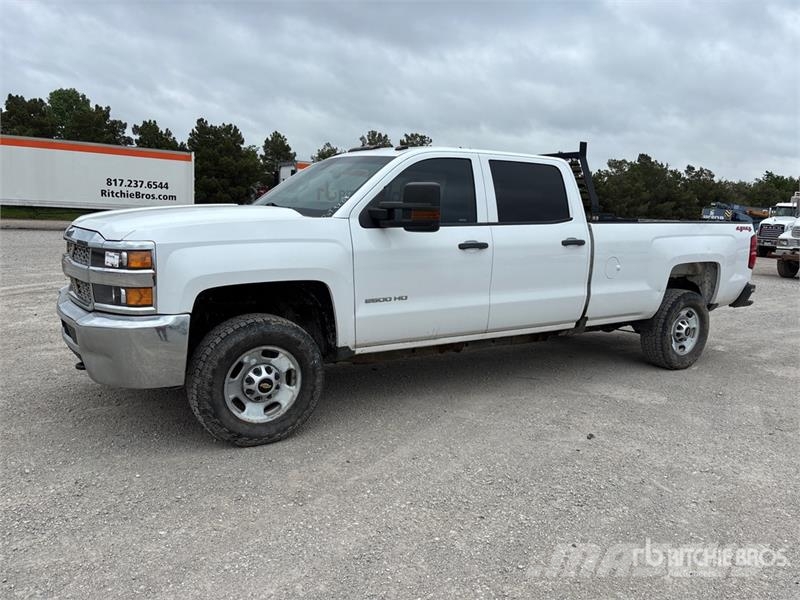 Chevrolet Silverado 2500 HD 4x4 Crew Cab Pickup Other