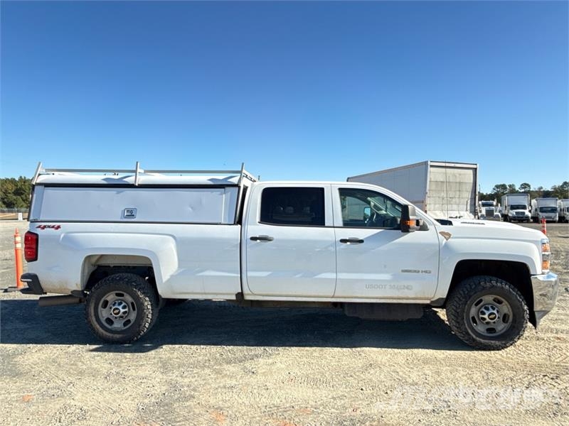 Chevrolet Silverado 2500HD 4x4 Crew Cab Pickup Citi