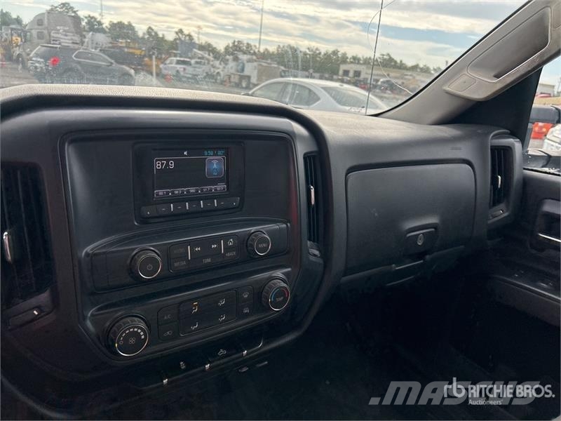 Chevrolet Silverado 2500HD Pik up kamioni