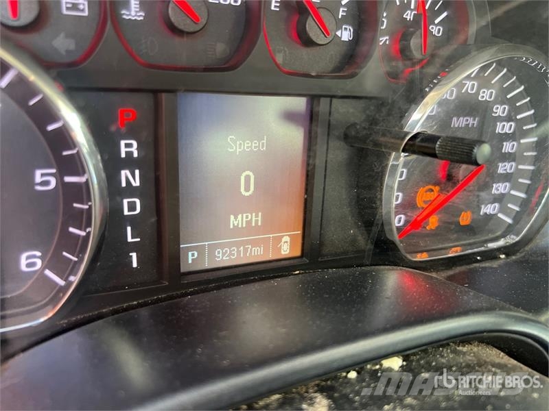 Chevrolet Silverado 2500HD 4x2 Crew Cab Pickup その他