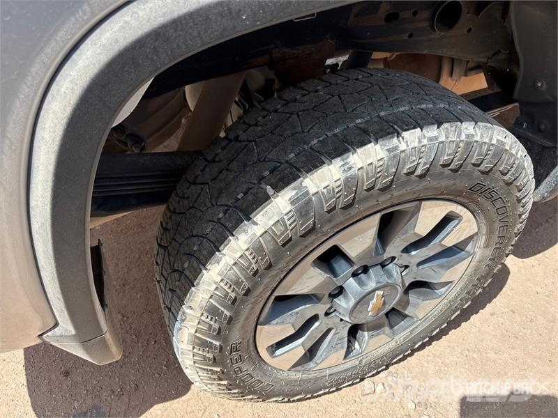 Chevrolet Silverado 2500 4x4 Crew Cab Pickup Citi
