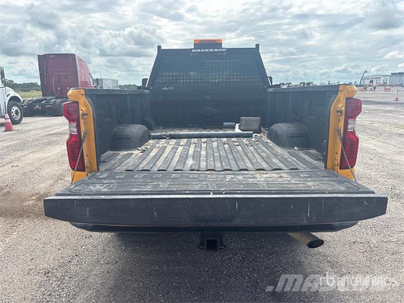 Chevrolet Silverado 2500HD Drugi