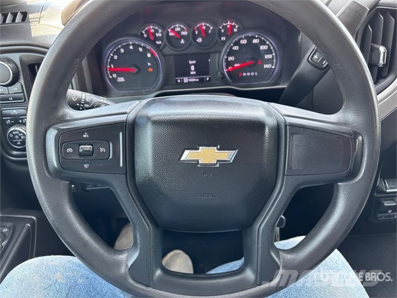 Chevrolet Silverado 2500 4x4 Crew Cab Pickup Citi