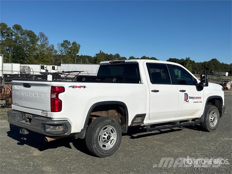 Chevrolet Silverado 2500 HD HD 4x4 Crew Cab Pickup Autre fourgon / utilitaire