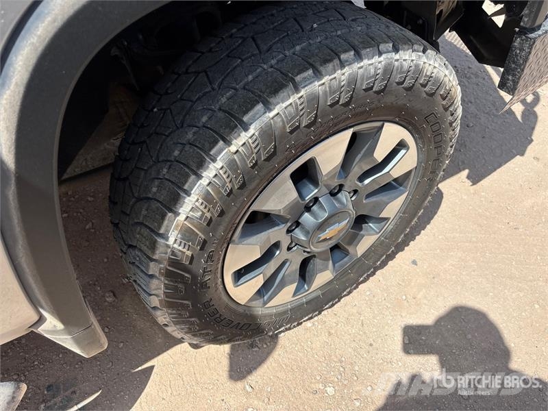 Chevrolet Silverado 2500 4x4 Crew Cab Pickup Citi
