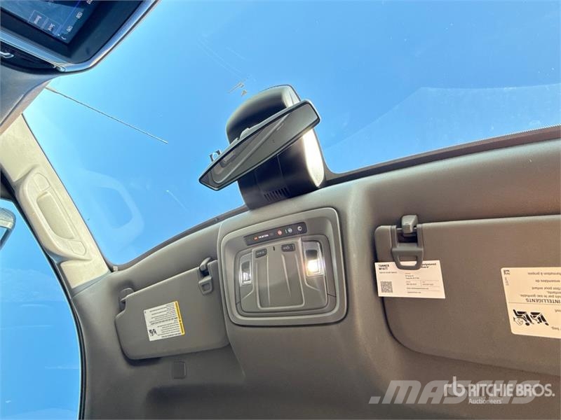 Chevrolet Silverado 2500 HD HD 4x4 Crew Cab Pickup Autre fourgon / utilitaire
