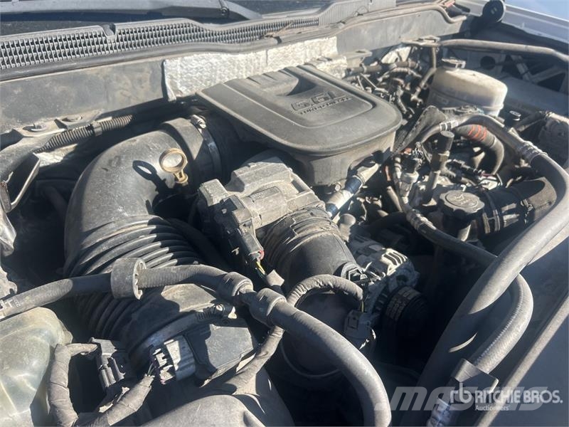 Chevrolet Silverado 2500 HD 4x2 Dual Cab Pickup (Inoperable) 其他