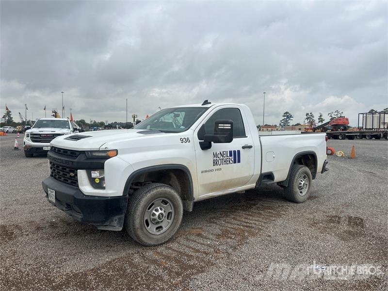 Chevrolet Silverado 2500 4x2 Pickup Další