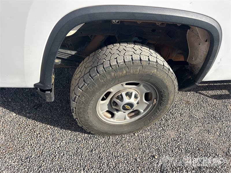 Chevrolet Silverado 2500HD 4x4 Extended Cab Pickup Ostalo