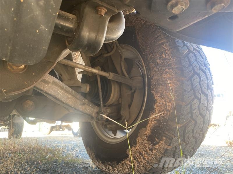 Chevrolet Silverado 2500 HD 4x4 Crew Cab Pickup Ostalo