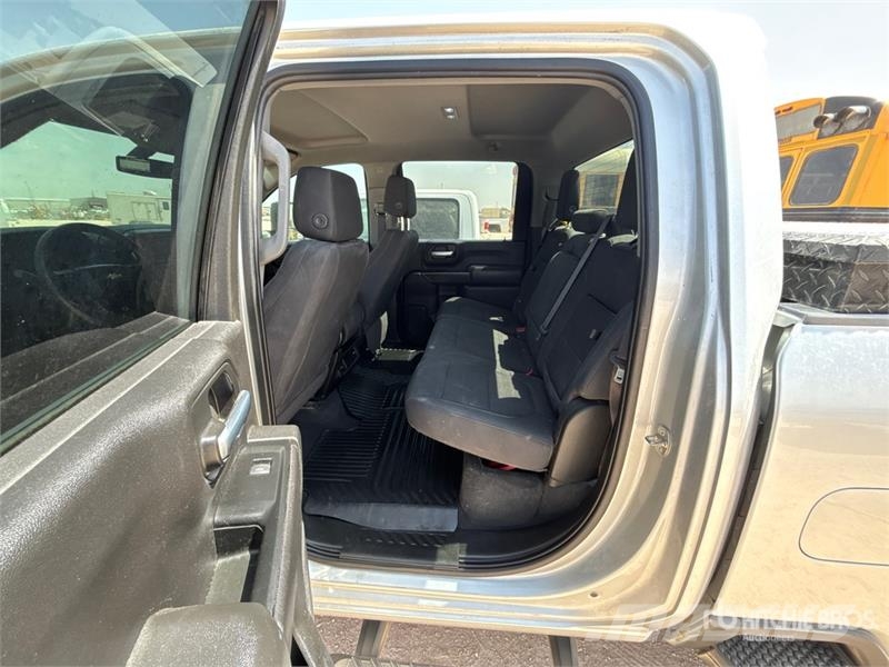Chevrolet Silverado 2500 4x4 Crew Cab Pickup Citi