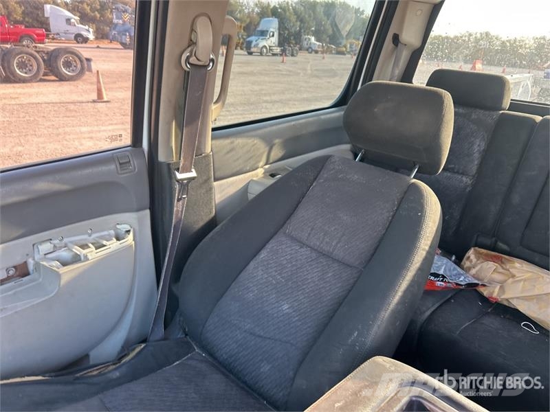 Chevrolet Silverado 2500 HD 4x2 Crew Cab Pickup 其他