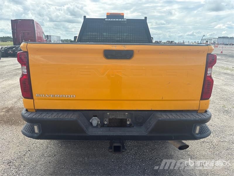 Chevrolet Silverado 2500HD Drugi