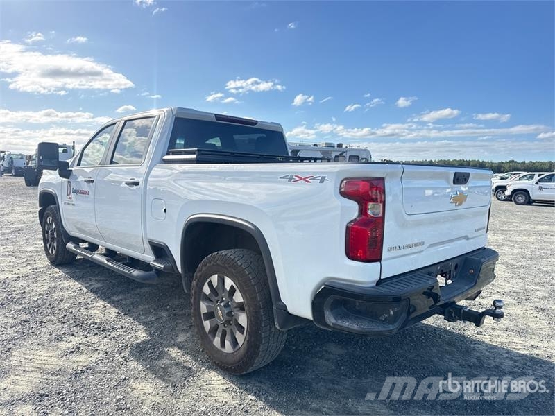Chevrolet Silverado 2500 HD Custom 4x4 Crew Cab Pickup Citi