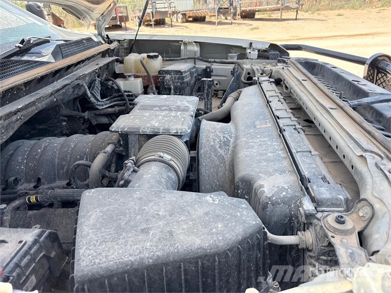 Chevrolet Silverado 2500 4x4 Crew Cab Pickup Citi