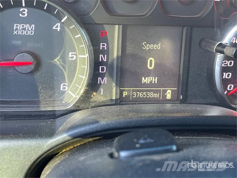 Chevrolet Silverado 2500HD 4x4 Crew Cab Pickup 其他