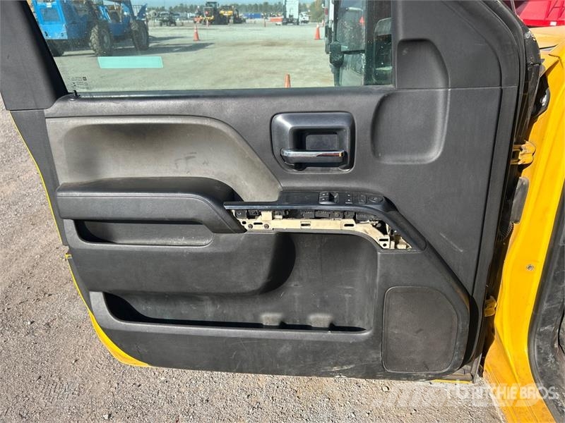 Chevrolet Silverado 2500HD 皮卡.傳統半斗卡車/側卸板