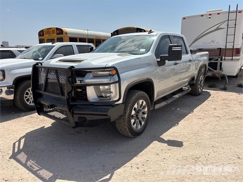 Chevrolet Silverado 2500 4x4 Crew Cab Pickup Other