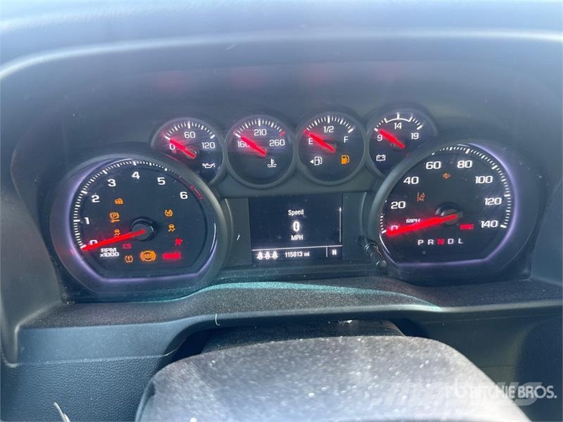 Chevrolet Silverado 2500 HD Custom 4x4 Crew Cab Pickup Citi