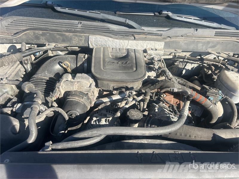 Chevrolet Silverado 2500 HD 4x2 Dual Cab Pickup (Inoperable) 其他