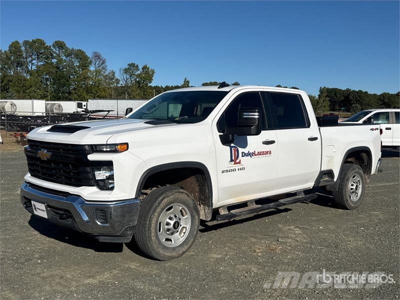 Chevrolet Silverado 2500 HD HD 4x4 Crew Cab Pickup Autre fourgon / utilitaire