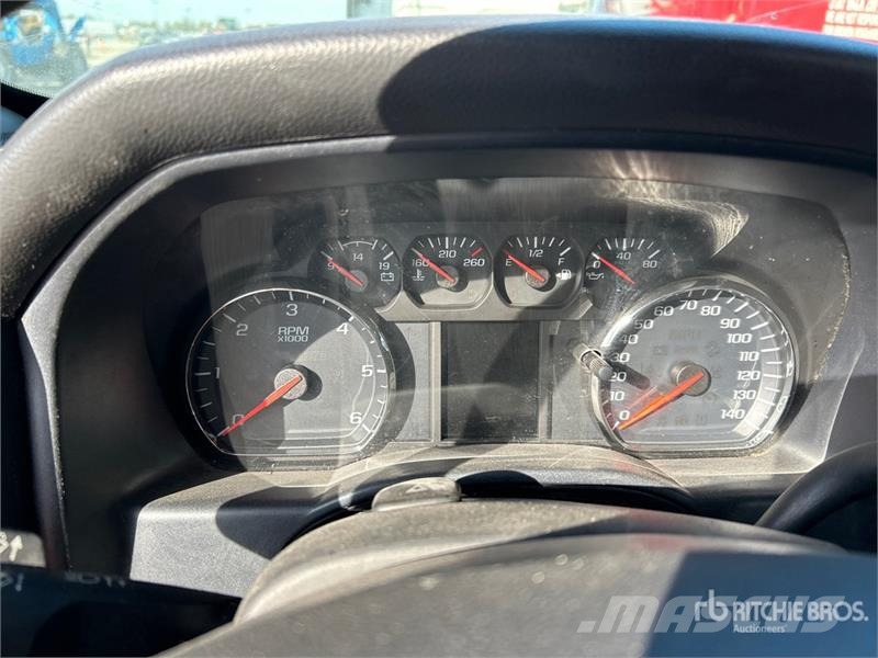 Chevrolet Silverado 2500HD 皮卡.傳統半斗卡車/側卸板