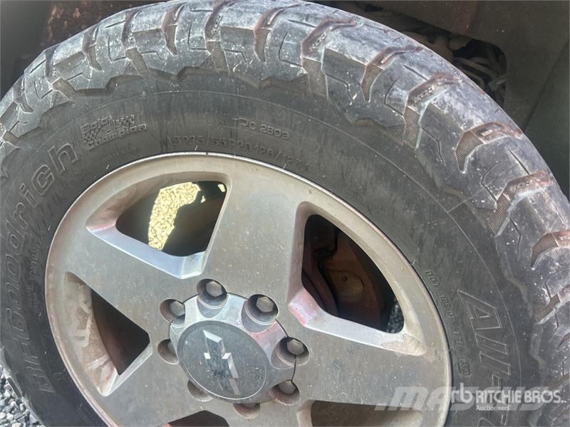 Chevrolet Silverado 2500 HD 4x2 Dual Cab Pickup (Inoperable) 其他