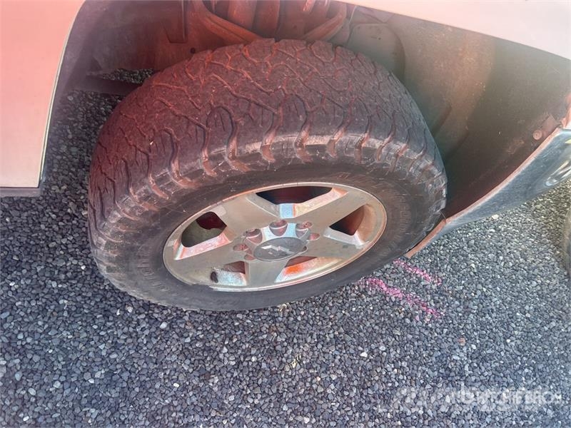 Chevrolet Silverado 2500 HD 4x2 Dual Cab Pickup (Inoperable) 其他