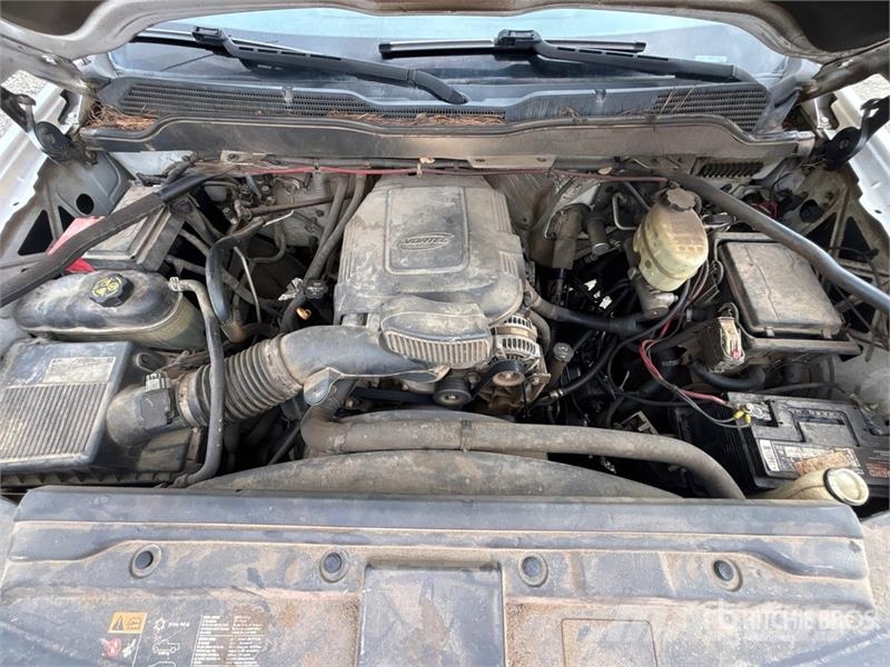 Chevrolet Silverado 2500HD 4x2 Crew Cab Pickup Прочие фургоны