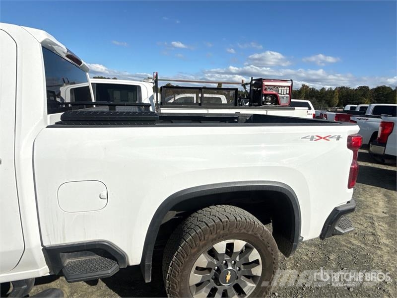 Chevrolet Silverado 2500 HD Custom 4x4 Crew Cab Pickup Citi
